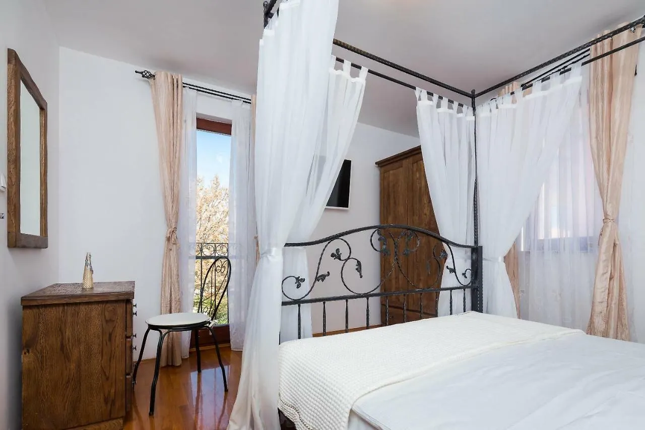 Holiday home Villa Aurea Cizici